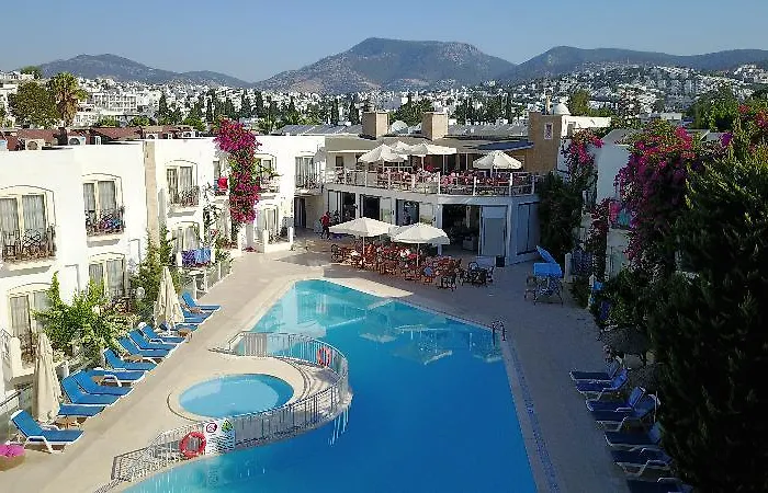 فندق Serpina (adults Only) 3*