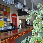 מלון Serpina (adults Only)