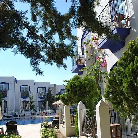 Serpina (adults Only) 3*