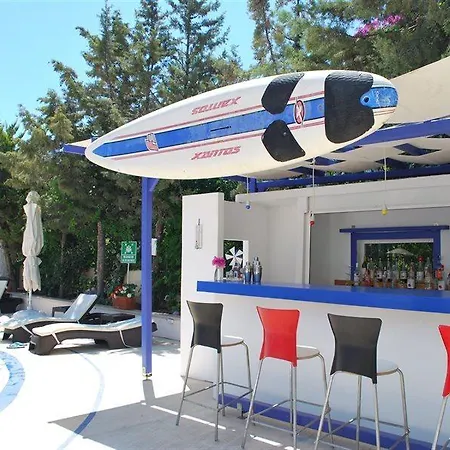 Ξενοδοχείο Serpina (adults Only) Αλικαρνασσός